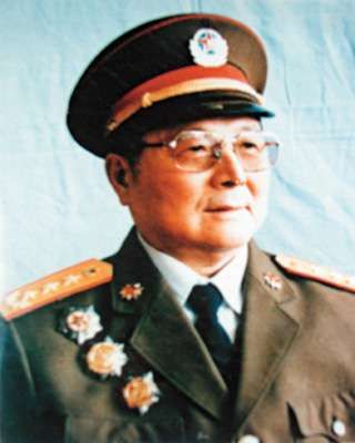 首任二炮司令员因不是林彪的人只干43天