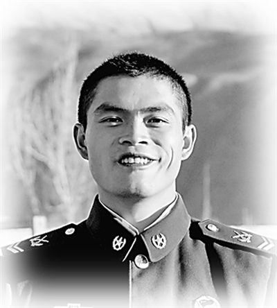 天路巡逻兵杨祥国