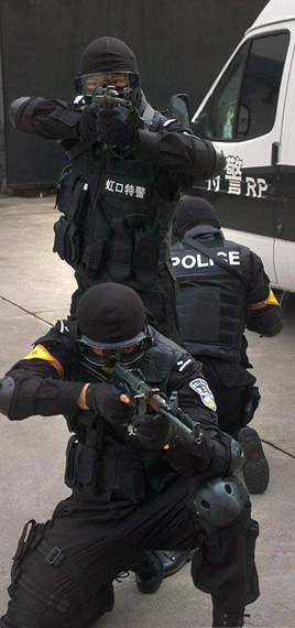 日本特警和中国特警图片