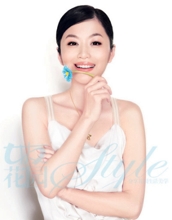 曾子墨采访前,我们给曾子墨采访提纲的第一个问题是:如果让你满足一个