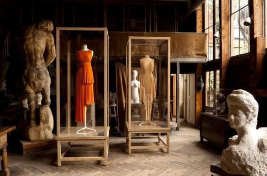 奢侈品展览风靡全球