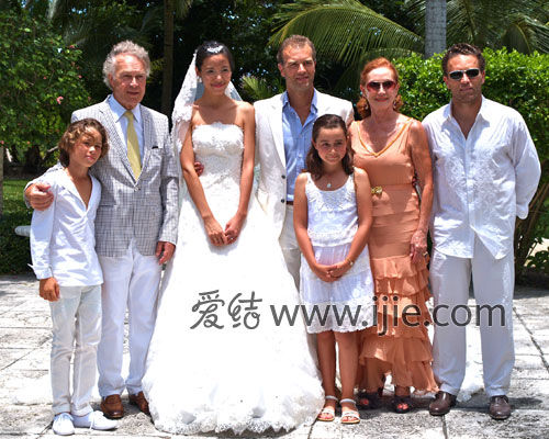 对于linda与"贵三代"老公carlo(著名的法国巴黎丽都及红磨坊家族第三