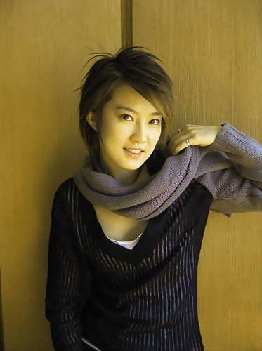 10大女星阳刚胜过男人(组图)(2)