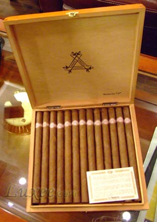 味道最宜人雪茄:montecristo基督山(组图)(3)