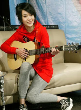 双手转圈圈掰掰肉再见