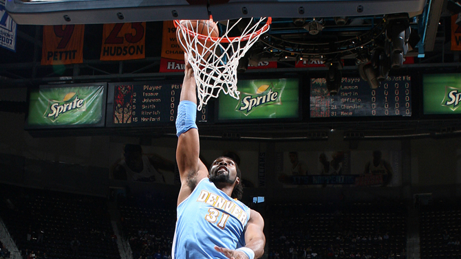 nba中国官方网站: 常规赛:内内20分 掘金102-87大胜老鹰