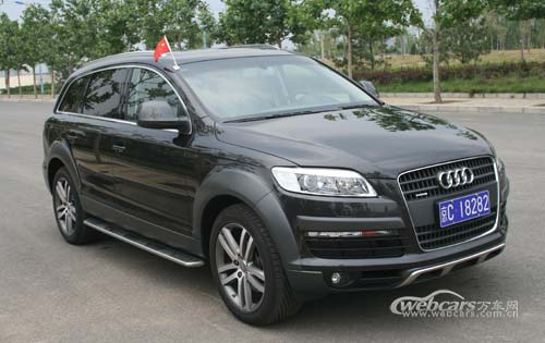 万车试驾07款奥迪q7
