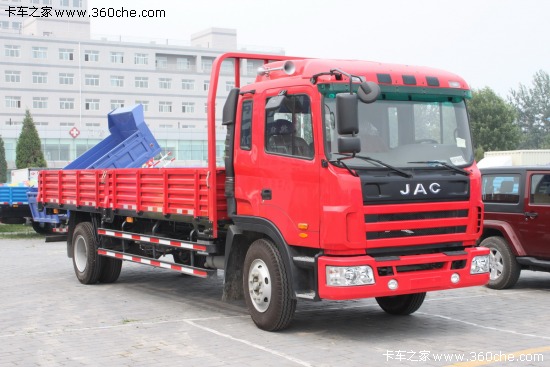 江淮亮剑者价格表车型名称江淮亮剑者4x2 栏板载货车车辆型号hfc1162