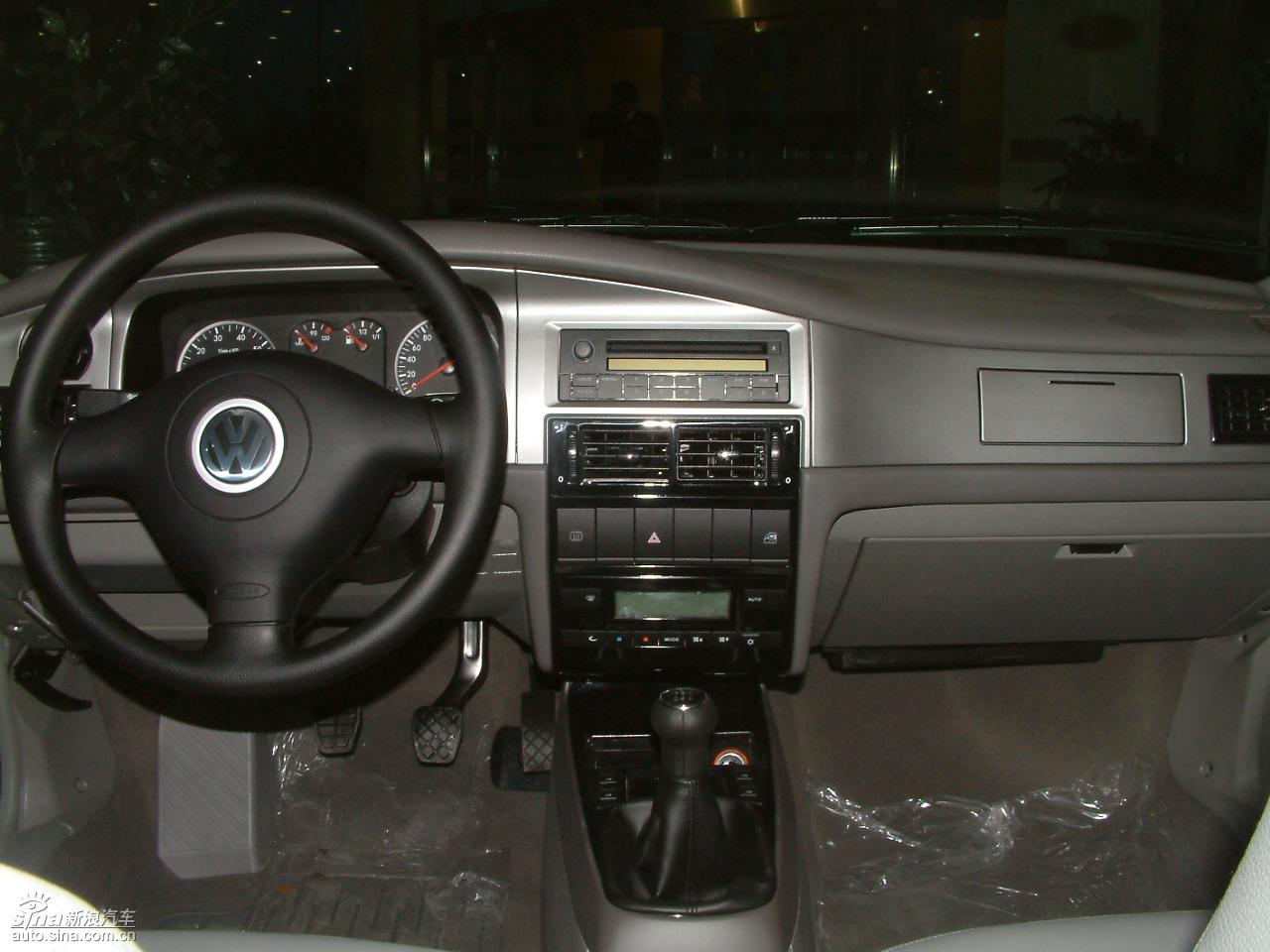 上海大众桑塔纳vista志俊到店实拍