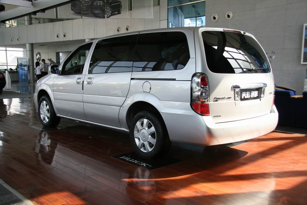 上海通用gl8陆尊外观_图片_新浪汽车_新浪网