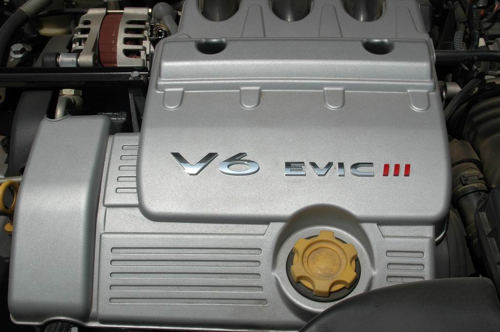 榮威750 2.5v6發動機