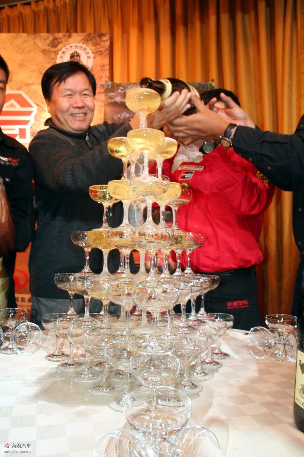 2010达喀尔拉力赛中国车手庆功会