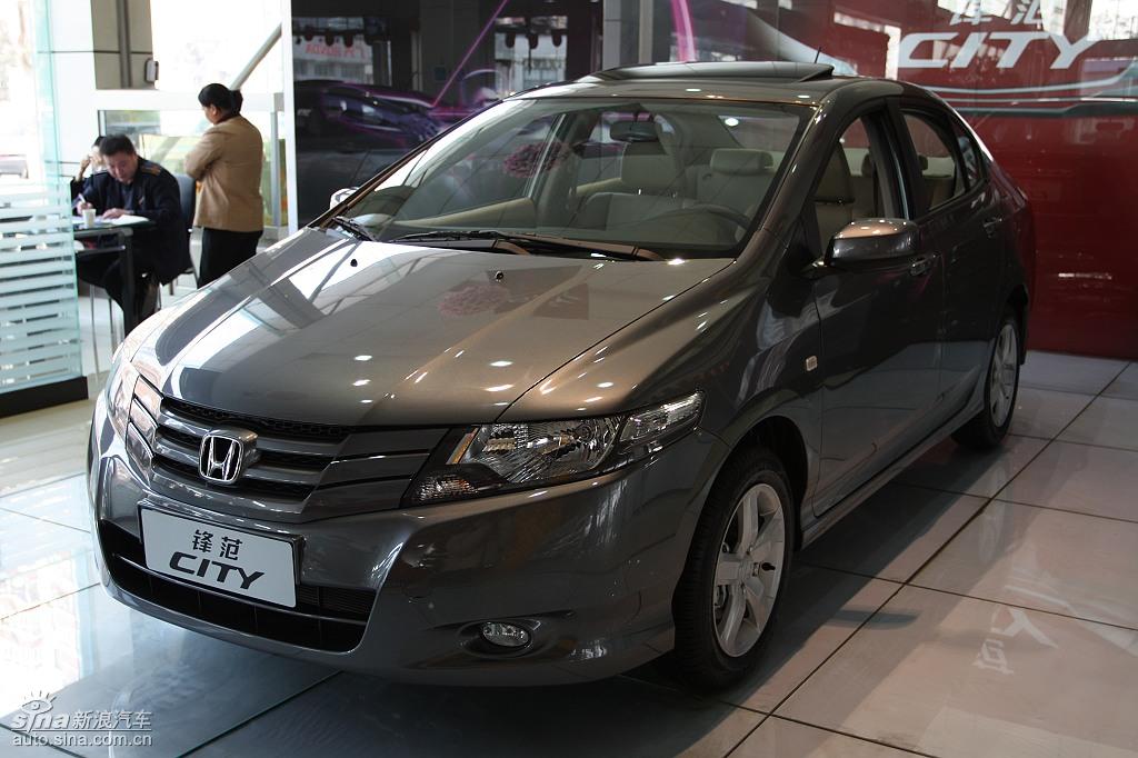 广州本田city锋范到店实拍