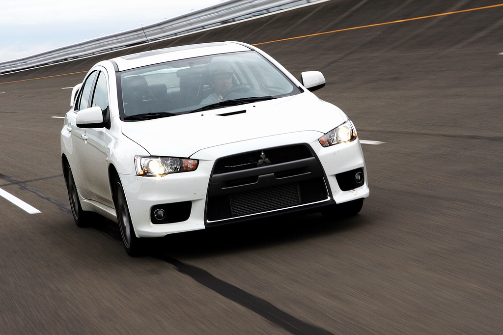 这是延续了十代的wrc传奇,对于三菱来说,evo的价值已经足以体现这家