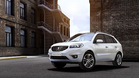 近日,编辑从淄博雷诺汽车4s店了解到,原装进口雷诺科雷傲倾情巨献