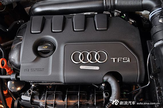 2012款奥迪Q3 35TFSI舒适型