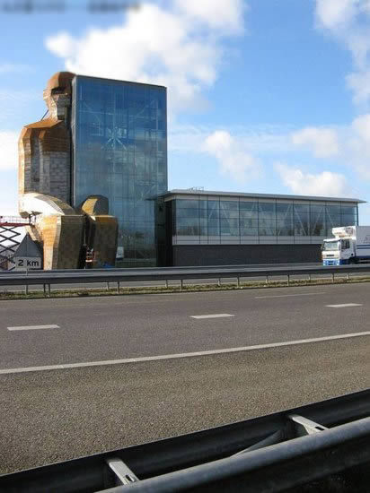 荷兰躯体博物馆世界第一座人体大厦组图