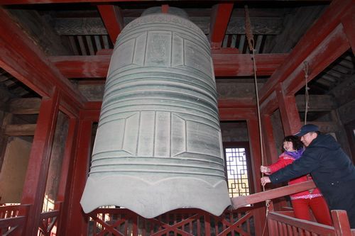 天坛公园天坛文化周敲钟祈福