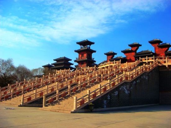 自驾游河北影视城 重温那些年追过的剧