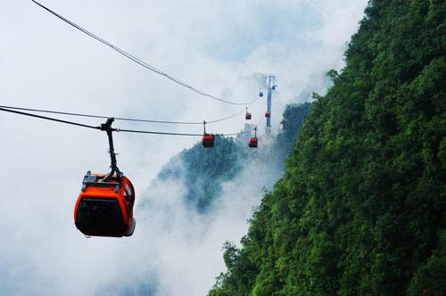 世界最长天门山高山客运索道大揭密组图