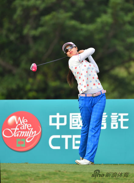 中国信托公开赛闫盼盼领衔中国军团 第四位开局好