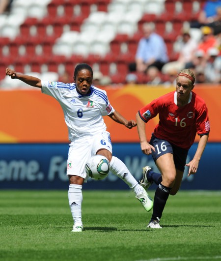 图文-[女足世界杯]挪威vs赤道几内亚 停球能否停好_国内足球-女足