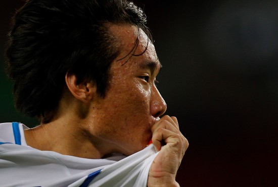 图文-大运男足3-0哥伦比亚 范志强疯狂庆祝进球