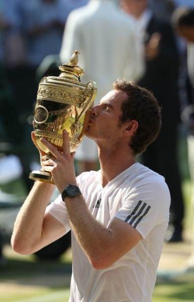 穆雷成全英77年首位温网夺冠男单选手 阿迪达斯恭贺