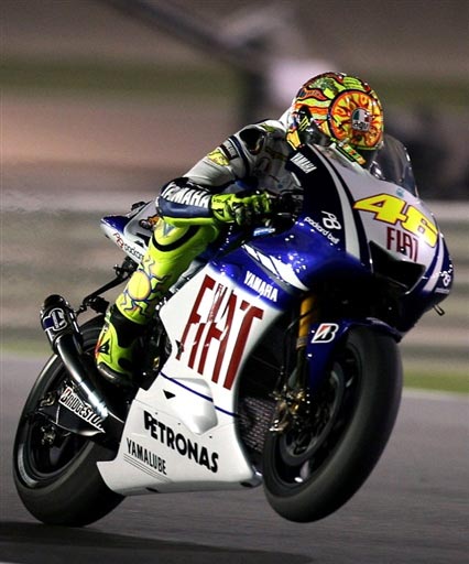 图文-motogp卡塔尔揭幕战 雅马哈车队名将罗西