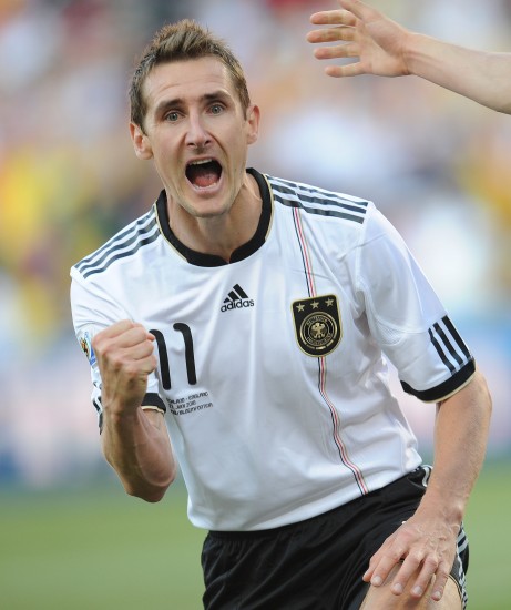 (世界杯)(32)足球——八分之一决赛:德国对阵英格兰