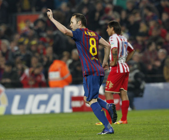 图文-[西甲]巴塞罗那3-1希洪 伊涅斯塔首开纪录_国际足球-西班牙_新浪
