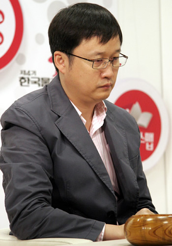 韩国物价信息杯三大天王总出动刘昌赫力擒白洪淅