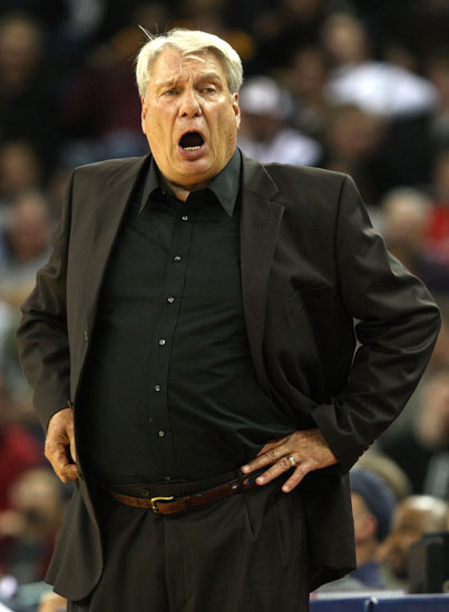 图文-[常规赛]火箭111-109勇士 勇士队主帅尼尔森