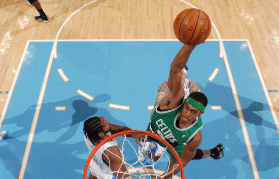 图文常规赛凯尔特人105114掘金隆多腾空飞扣