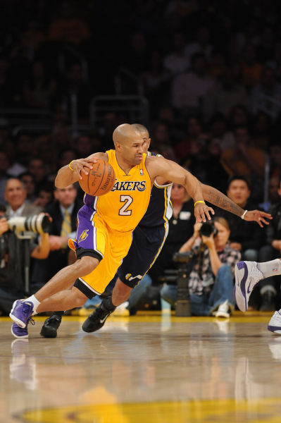 图文-[常规赛]爵士vs湖人 费舍尔运球突破_篮球-nba_新浪竞技风暴