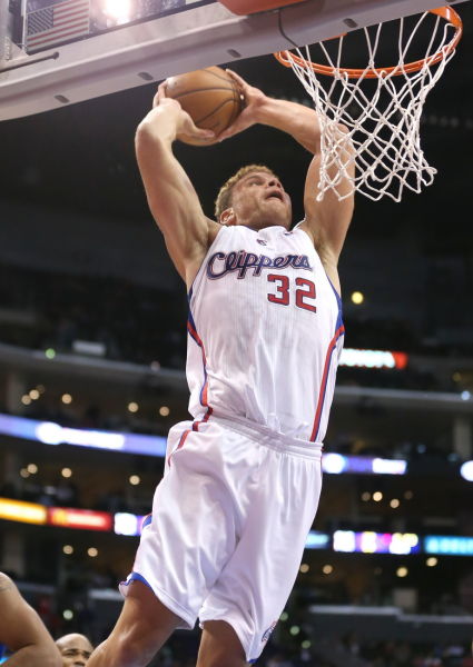 德安德烈-乔丹拿下了18分12个篮板3个盖帽,格里芬(微博)14分7个篮板6