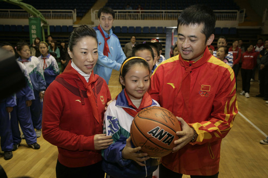 丁世忠女儿图片