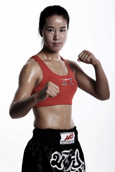 "搏击玫瑰"唐金:每天高强度训练 下一场会更好