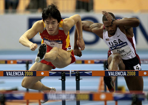 男子60米栏刘翔小组第一进决赛_幻灯图集_2008奥运会_新浪网