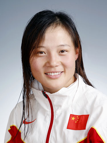2008年女子皮划艇冠军图片