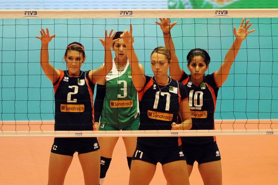 图文女排世界杯6日精彩瞬间阿尔及利亚严阵以待