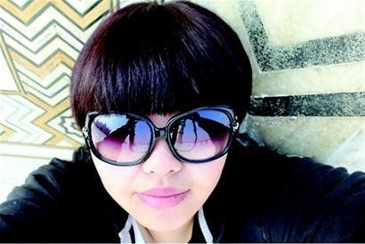 上海女孩金玲穿越新藏线时去世(资料图).