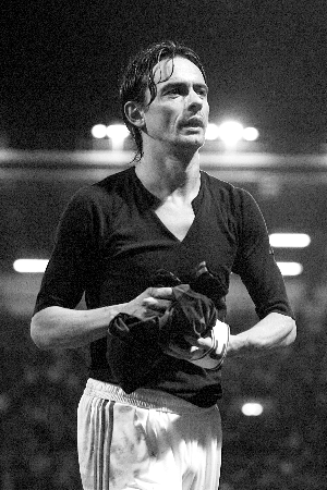 因扎吉力压劳尔