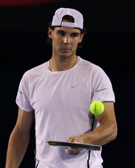 网球颠球怎么练习